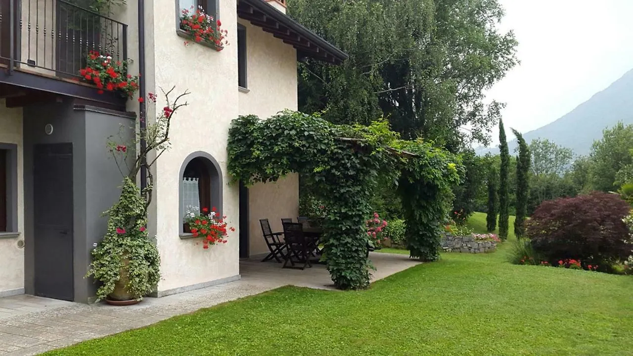 Casa Vacanze Il Noce Sovere Ιταλία